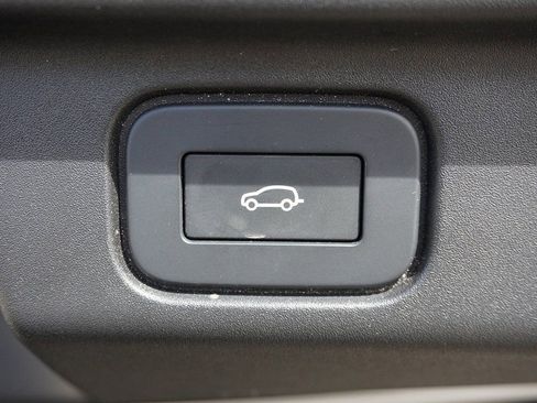 Used 2024 Land Rover Range Rover Long Wheelbase Autobiography AWD/4WD image 27
