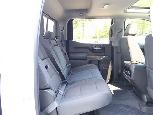 Used 2019 Chevrolet Silverado 1500 LT Trail Boss AWD/4WD image 41