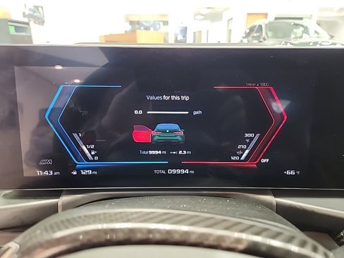 Used 2025 BMW M4 CS image 34