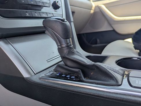 Used 2015 Hyundai Sonata SE w/ Option Group 09 FWD image 14