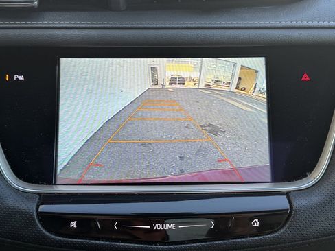 Used 2017 Cadillac XT5 Luxury w/ Driver Awareness Package image 13