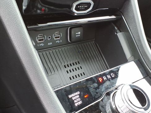 New 2026 Jeep Grand Cherokee L Limited AWD/4WD image 33