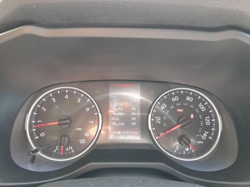 Used 2019 Toyota RAV4 XLE Premium w/ Cold Weather Package AWD/4WD image 22