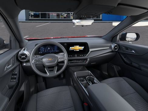 New 2026 Chevrolet Equinox LT w/ Safety and Technology Package FWD image 15