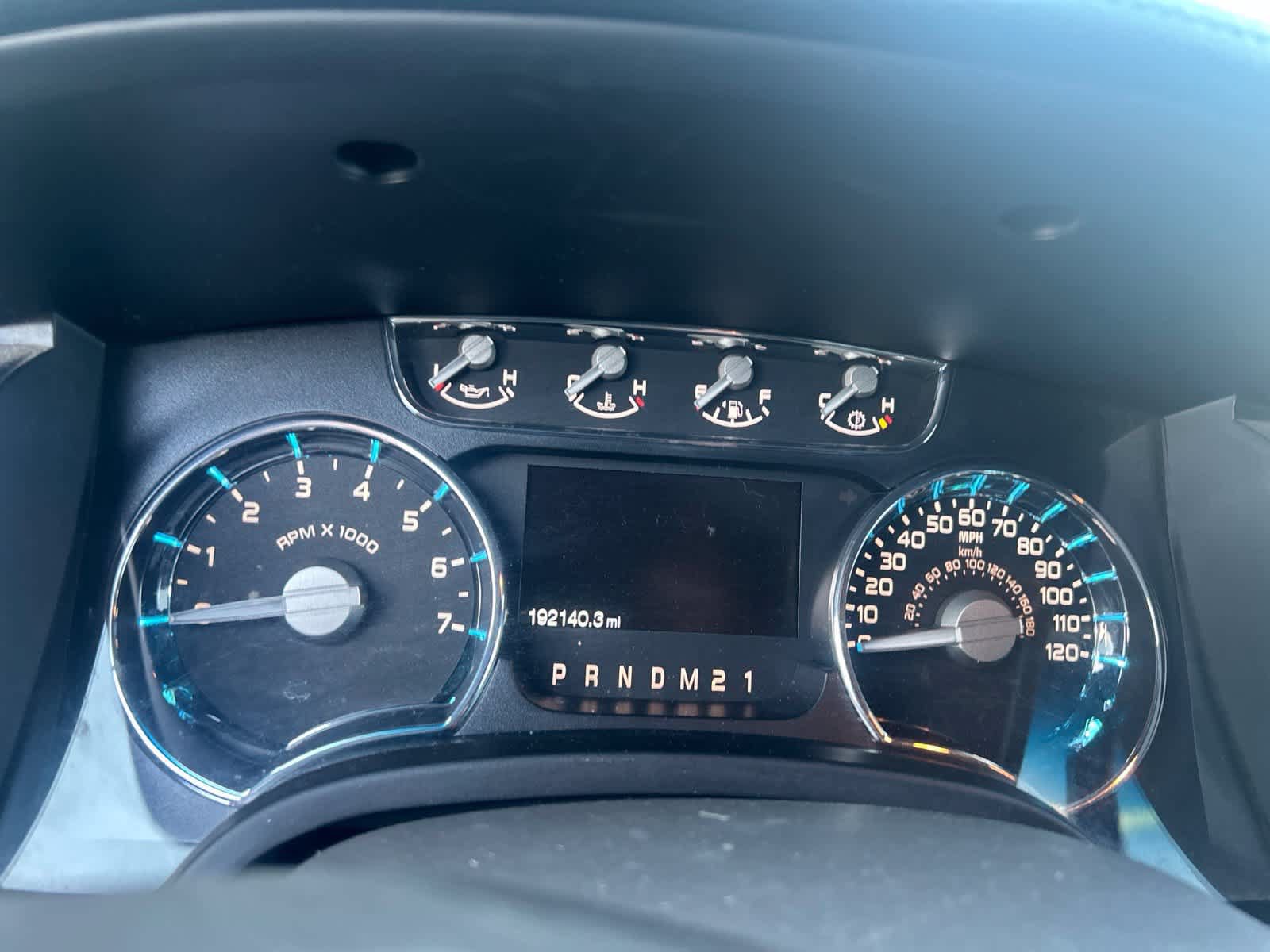 Used 2011 Ford F150 Lariat w/ Lariat Plus Pkg RWD image 2
