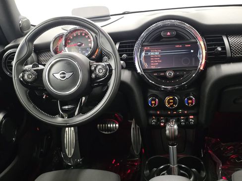 Used 2018 MINI Cooper John Cooper Works FWD image 17