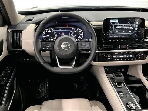 New 2025 Nissan Pathfinder SL w/ Lighting Package (N92) image 19