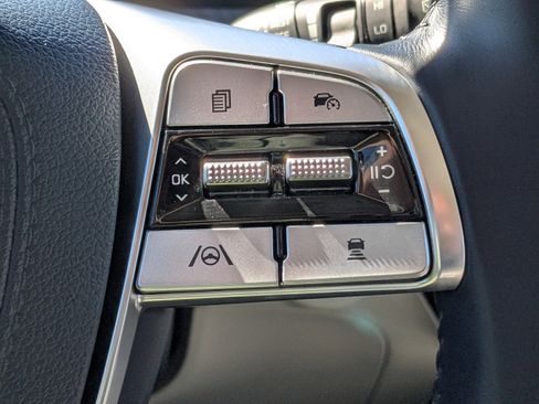 Used 2024 Kia Telluride SX w/ Towing Package image 29