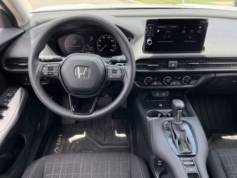 Used 2026 Honda HR-V LX image 10