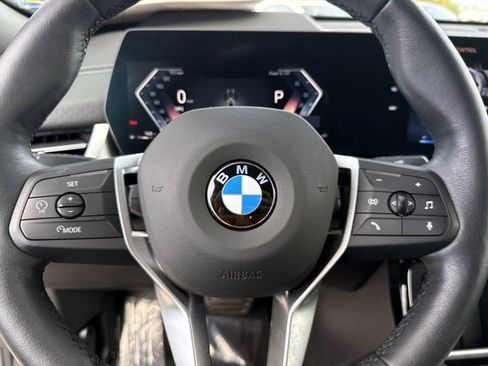 Used 2026 BMW X2 xDrive28i AWD/4WD image 33