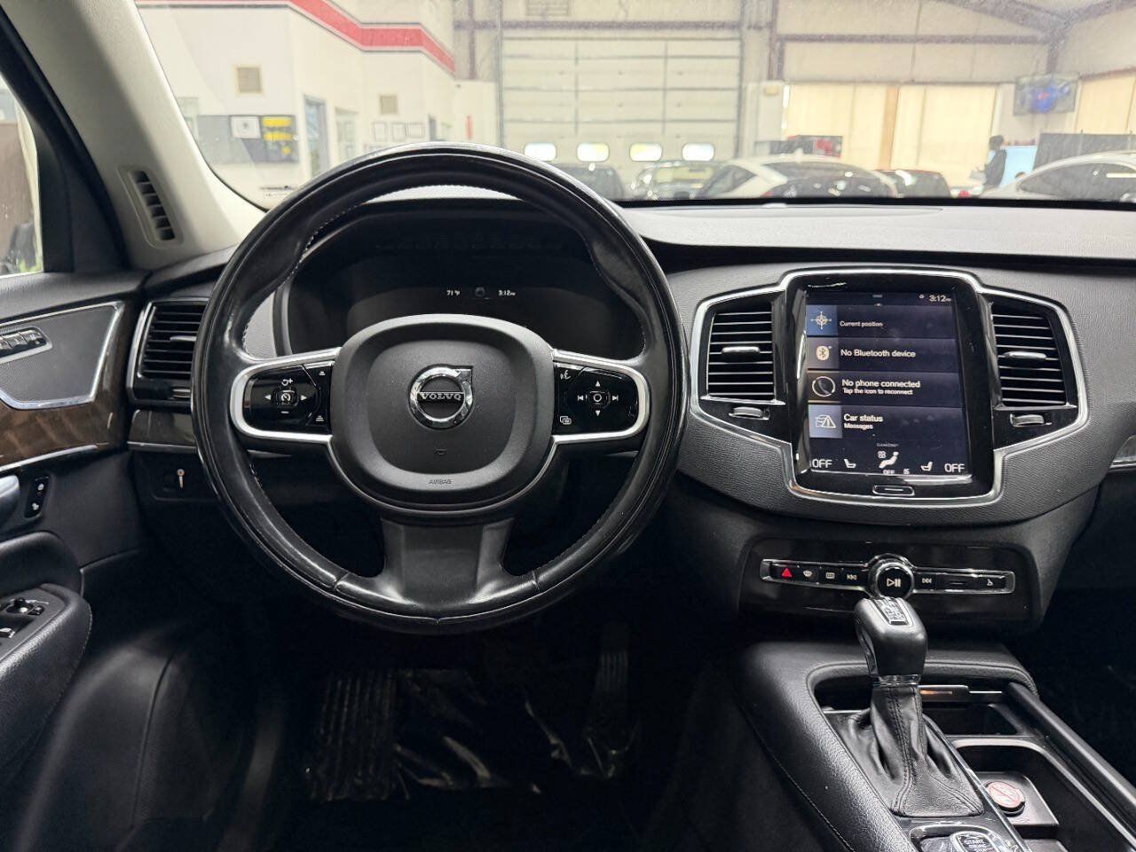 Used 2018 Volvo XC90 T6 Momentum w/ Convenience Package AWD/4WD image 22