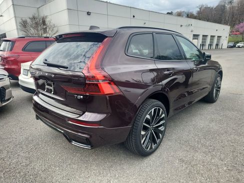 New 2026 Volvo XC60 T8 Ultra w/ Protection Package Premier image 3