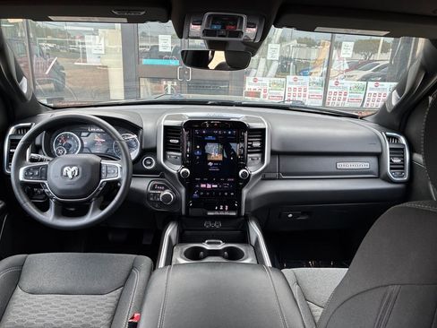 Used 2025 RAM 1500 Big Horn AWD/4WD image 13