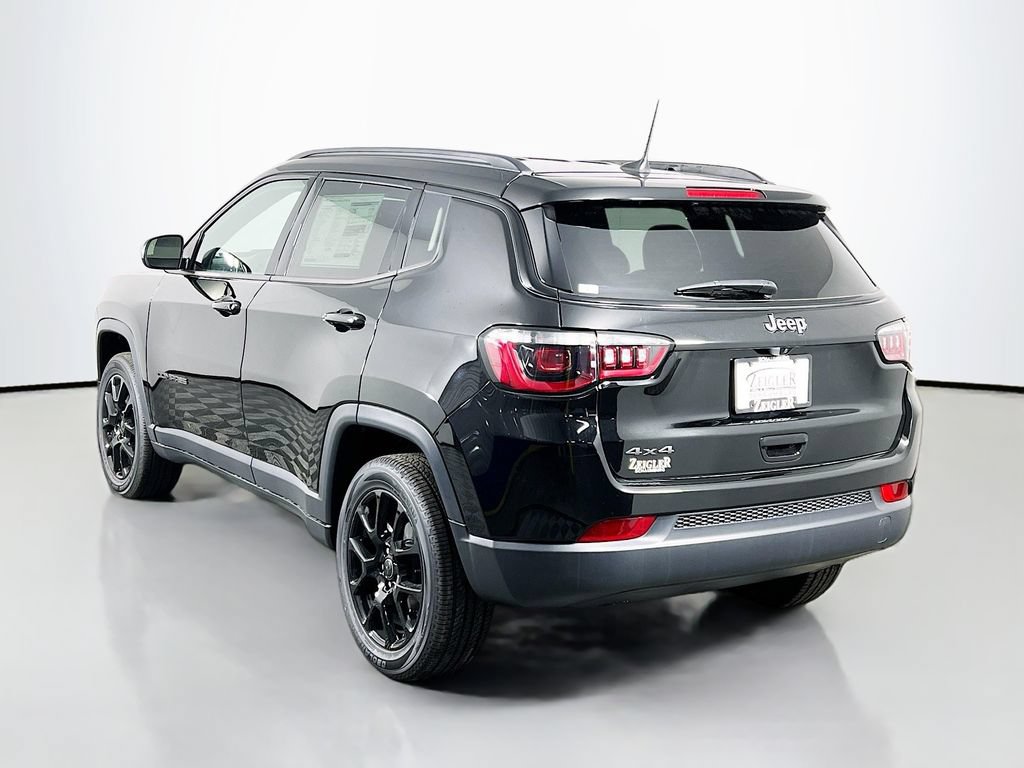 New 2026 Jeep Compass Latitude AWD/4WD image 5
