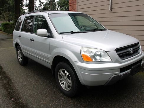 Used 2004 Honda Pilot EX image 2