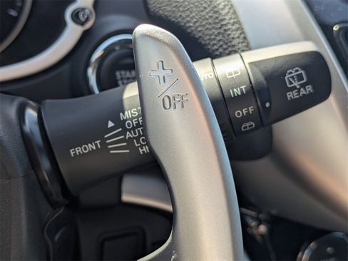 New 2025 Mitsubishi Eclipse Cross SEL image 32