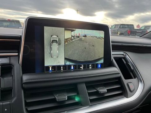 Used 2022 Chevrolet Suburban Z71 w/ Off-Road Capability Package image 59