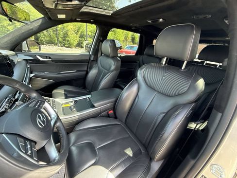 Used 2024 Hyundai Palisade Calligraphy FWD image 17