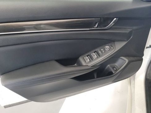 Used 2022 Honda Accord Sport image 11