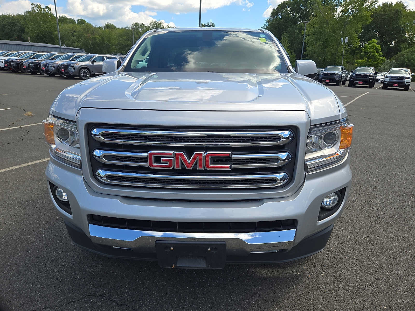 Used 2015 GMC Canyon SLE w/ All-Terrain Package AWD/4WD image 2