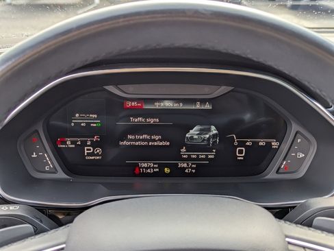 Used 2024 Audi Q3 2.0T Premium Plus image 15