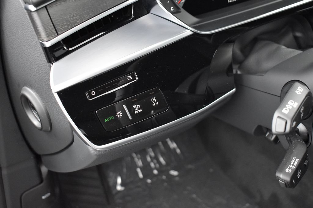 New 2026 Audi A8 L 3.0T AWD/4WD image 7
