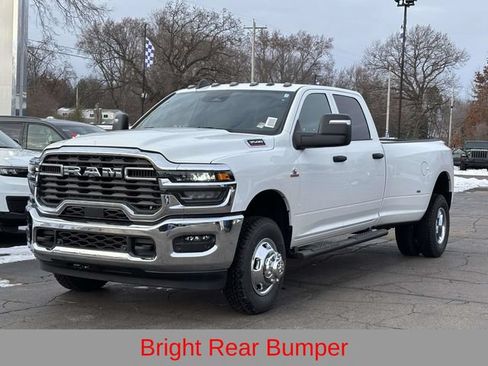 New 2026 RAM 3500 Tradesman AWD/4WD image 29