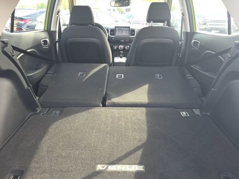 Certified 2023 Hyundai Venue SEL image 21