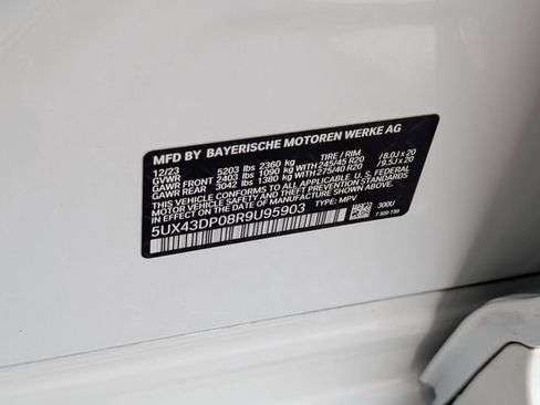 Used 2024 BMW X3 sDrive30i w/ M Sport Package RWD image 18