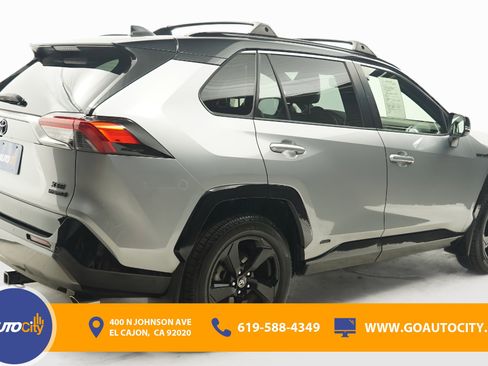 Used 2020 Toyota RAV4 XSE image 6