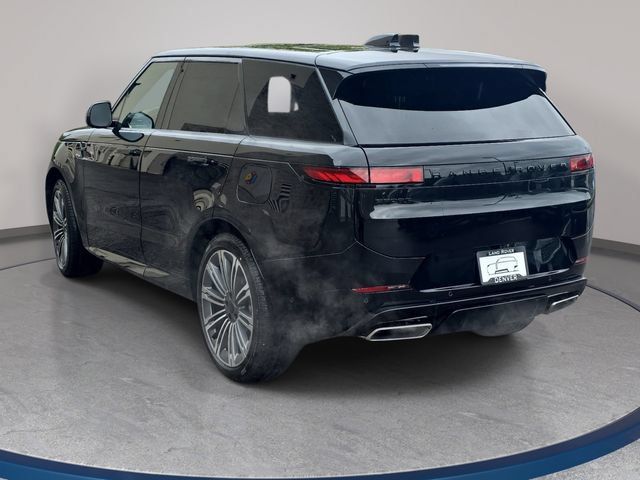 New 2026 Land Rover Range Rover Sport Dynamic SE AWD/4WD image 7
