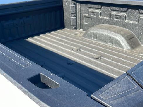 New 2026 GMC Sierra 2500 AT4 w/ AT4 Premium Plus Package AWD/4WD image 27