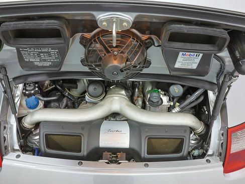 Used 2008 Porsche 911 Turbo image 28
