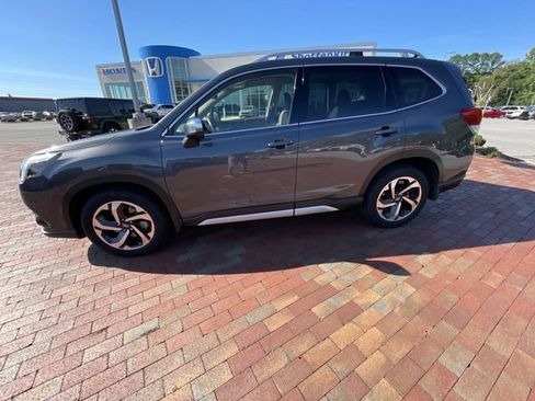 Used 2023 Subaru Forester Touring AWD/4WD image 29