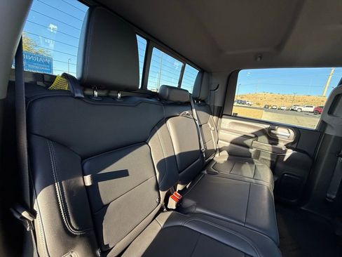 Used 2020 Chevrolet Silverado 2500 LTZ w/ LTZ Plus Package image 17