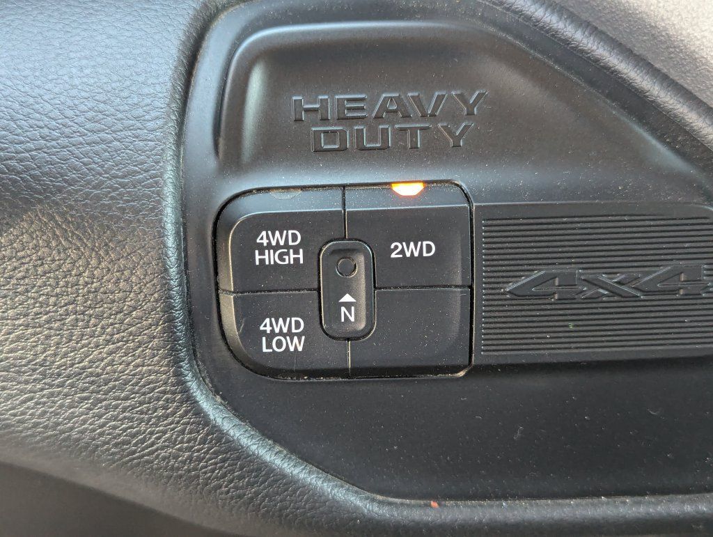 Used 2023 RAM 2500 Big Horn w/ Cold Weather Group AWD/4WD image 18
