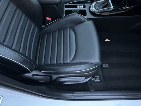 Used 2022 Kia Forte GT-Line w/ GT-Line Premium Package image 12