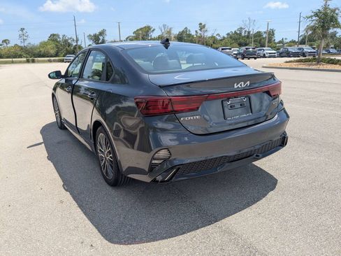 Used 2024 Kia Forte GT-Line w/ GT-Line Premium Package FWD image 6