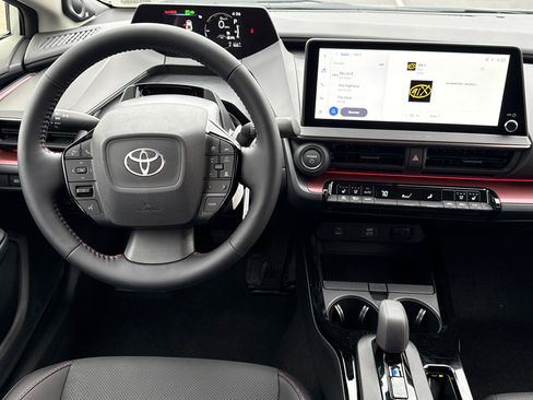 New 2026 Toyota Prius Plug-In Hybrid FWD image 18