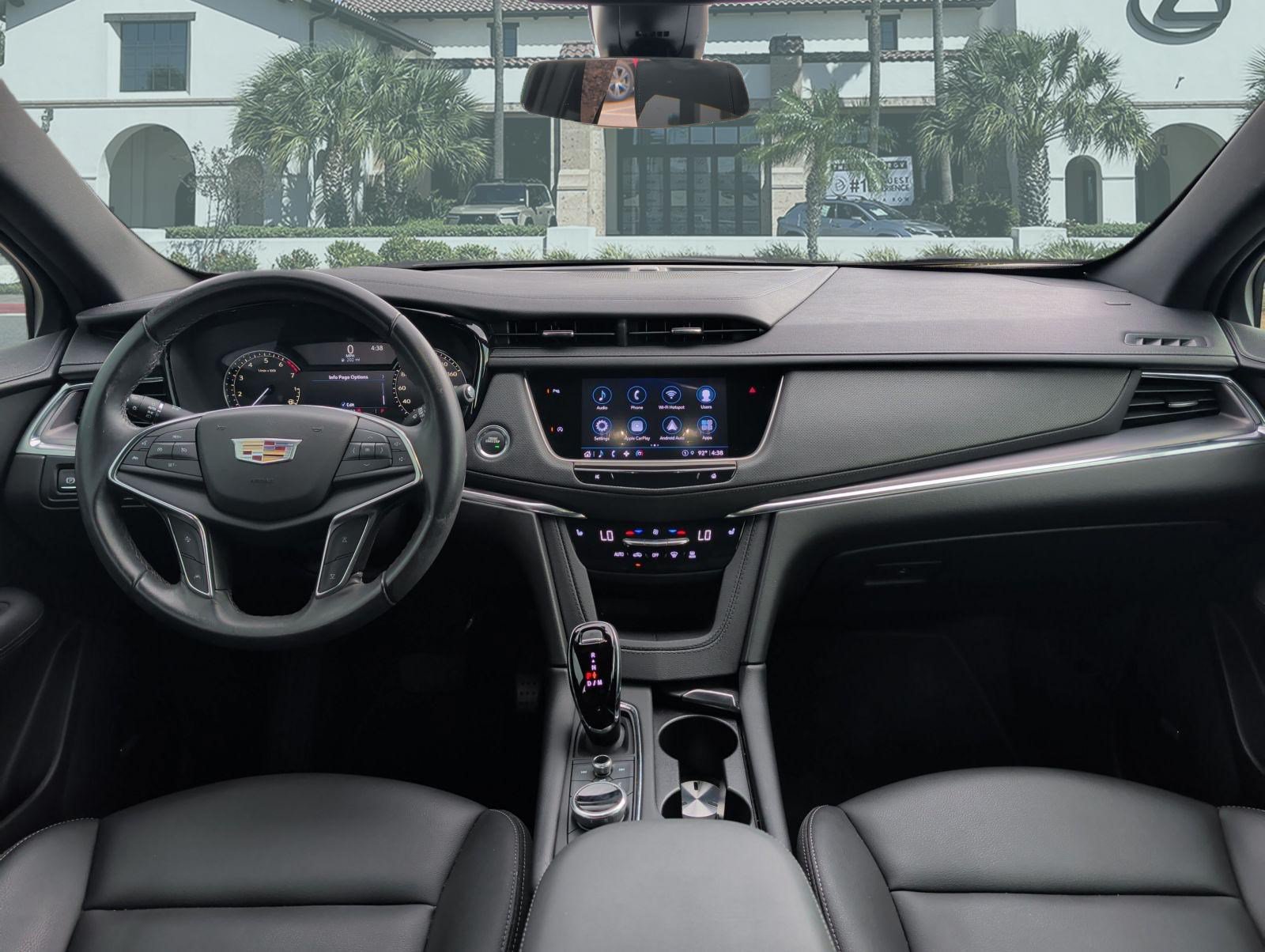 Used 2023 Cadillac XT5 Luxury FWD image 25