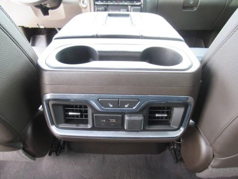 Used 2020 GMC Sierra 2500 Denali w/ Denali Ultimate Package AWD/4WD image 38