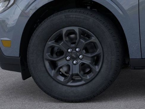 New 2025 Ford Maverick XLT image 23