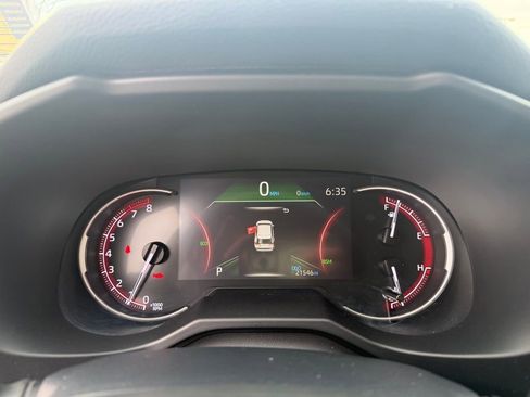 Used 2023 Toyota RAV4 XLE AWD/4WD image 13