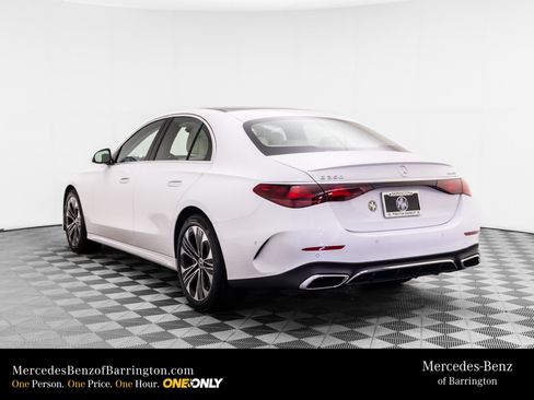 New 2026 Mercedes-Benz E 350 4MATIC Sedan image 3