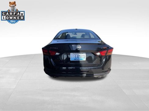 Used 2024 Nissan Altima 2.5 SR w/ SR Premium Package FWD image 7