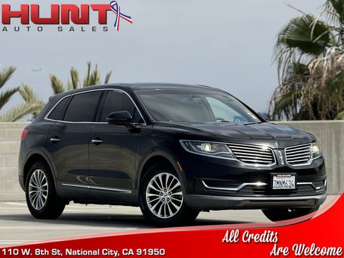 Used 2016 Lincoln MKX Select image 1