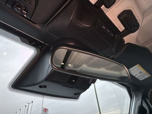 Used 2025 Jeep Wrangler Unlimited Rubicon 4xe w/ Convenience Group image 27