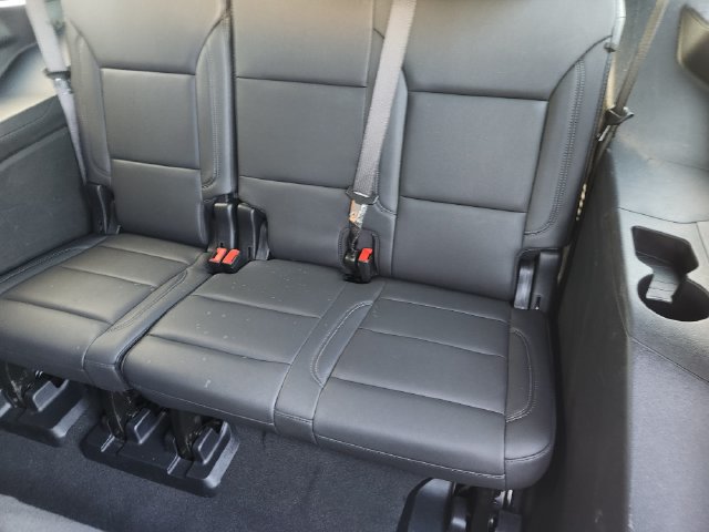 Used 2025 Chevrolet Tahoe LT AWD/4WD image 33