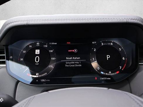 Used 2023 Land Rover Range Rover SE AWD/4WD image 14