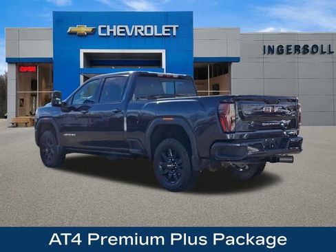 Used 2025 GMC Sierra 2500 AT4 w/ AT4 Premium Plus Package image 6